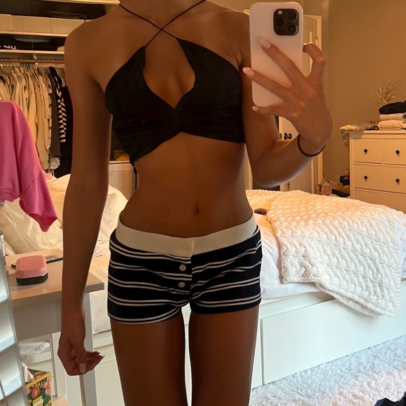 BUNDLE - green and black urban outfitters tops sizes s and m - Picture 2 of 7